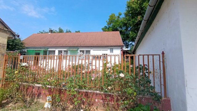 Eladó családi ház, Báron 14.9 M Ft, 3 szobás