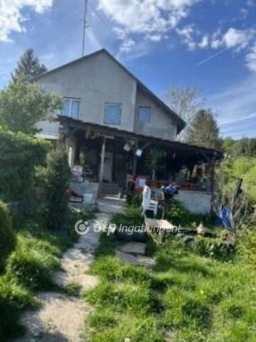 Eladó családi ház, Miskolcon 30 M Ft, 3 szobás