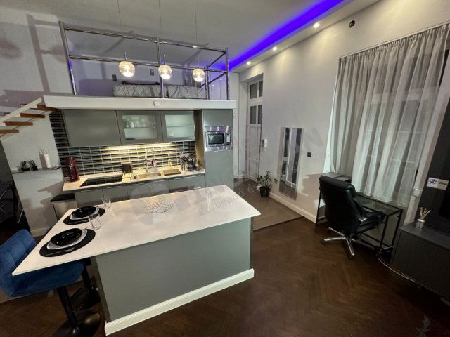 Kiadó téglalakás, albérlet, VI. kerületben, Bajcsy-Zsilinszky úton