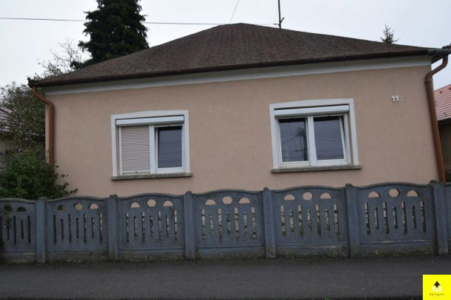 Eladó családi ház, Bükön 33 M Ft, 3 szobás