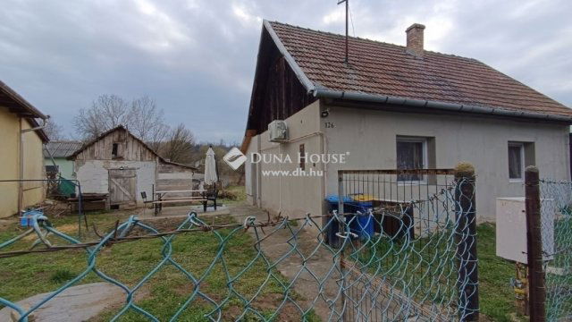 Eladó családi ház, Sülysápon 34.9 M Ft, 2 szobás