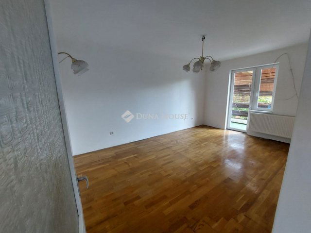 Kiadó téglalakás, albérlet, Budapesten, VIII. kerületben