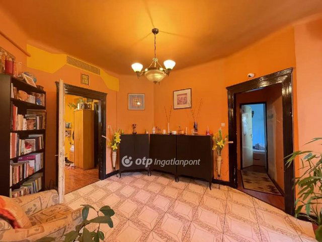 Eladó téglalakás, Budapesten, VIII. kerületben 99 M Ft, 3 szobás