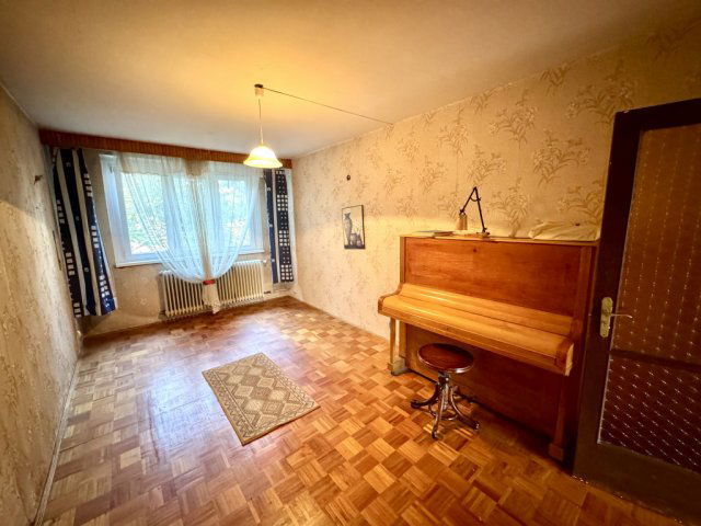 Eladó téglalakás, Budaörsön, Domb utcában 83.8 M Ft, 3 szobás