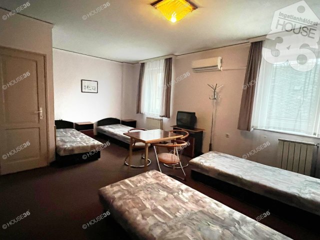 Eladó ipari ingatlan, Kecskeméten 660 M Ft / költözzbe.hu