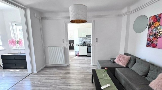 Eladó családi ház, Budapesten, XX. kerületben 74.9 M Ft