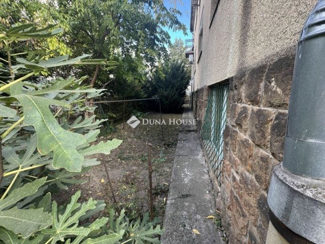 Eladó téglalakás, Budapesten, XI. kerületben 39 M Ft, 1 szobás