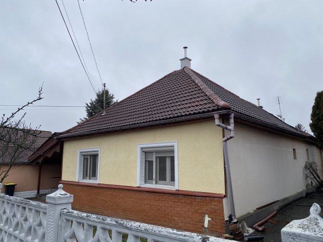 Eladó családi ház, Gödöllőn, Attila utcában 87.9 M Ft