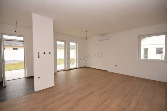 Eladó ikerház, Inárcson 89 M Ft, 4 szobás / költözzbe.hu