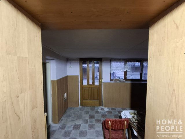 Eladó családi ház, Röszkén 29.9 M Ft, 4 szobás