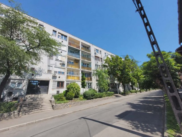 Eladó panellakás, Budapesten, XX. kerületben 49.9 M Ft, 1 szobás
