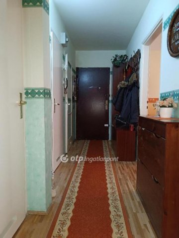 Eladó panellakás, Budapesten, XI. kerületben 72.9 M Ft, 2 szobás