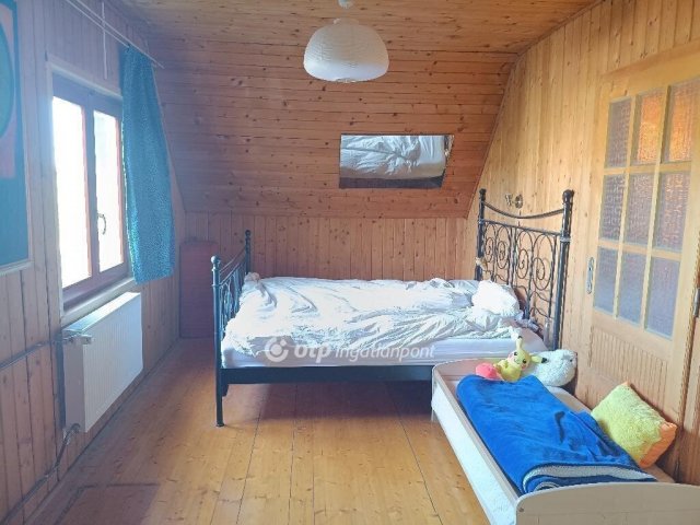 Eladó családi ház, Érden 105 M Ft, 5 szobás