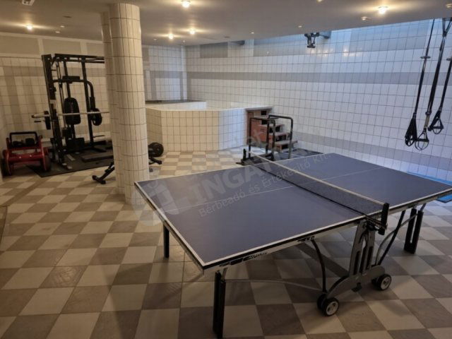 Kiadó téglalakás, albérlet, XII. kerületben, Mátyás király úton