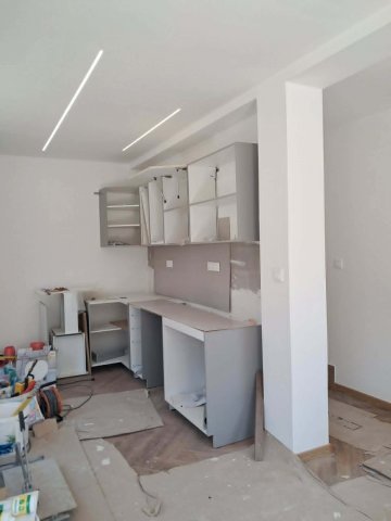 Eladó téglalakás, Nyergesújfaluban 82 M Ft, 3 szobás