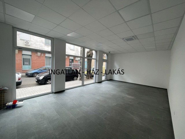 Kiadó üzlethelyiség, Budapesten, IV. kerületben 280 E Ft / hó