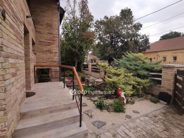 Eladó családi ház, Medgyesegyházán 42.9 M Ft, 2+2 szobás