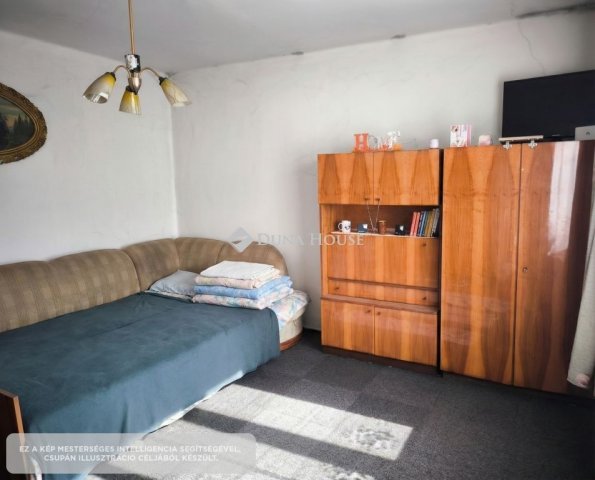 Eladó családi ház, Tahitótfalun 45 M Ft, 3 szobás