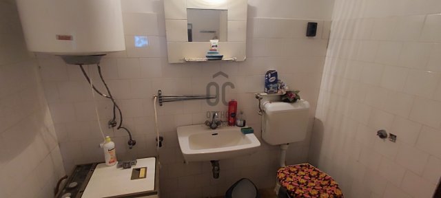 Eladó családi ház, Tiszaszőlősön 12 M Ft, 2 szobás