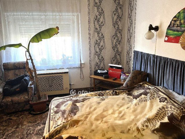 Eladó családi ház, Pásztón 19.9 M Ft, 2+1 szobás