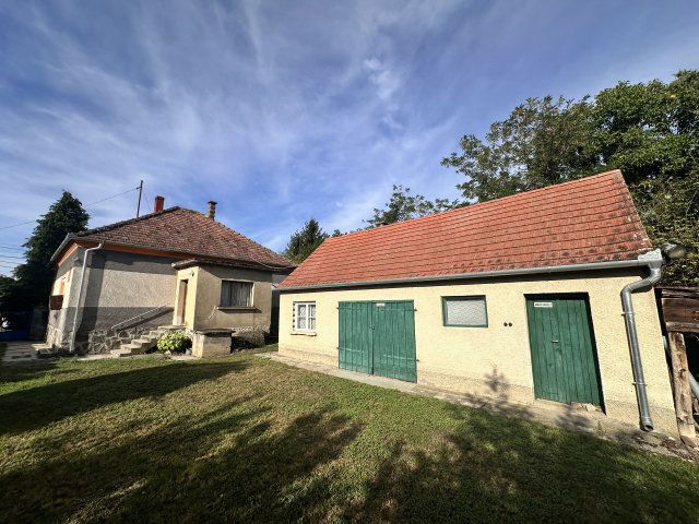 Eladó családi ház, Jákfán 31.99 M Ft, 2 szobás