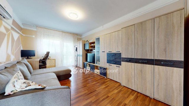 Eladó panellakás, Miskolcon 26.5 M Ft, 2 szobás