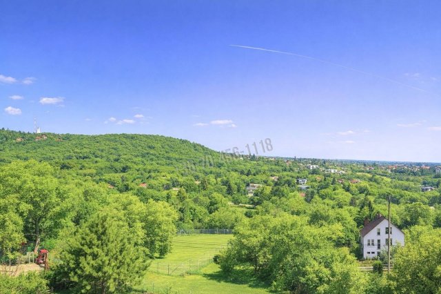 Eladó téglalakás, Budaörsön 269.9 M Ft, 4 szobás