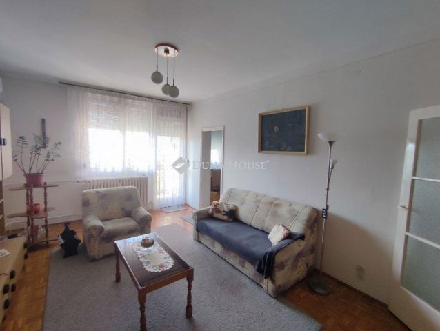 Eladó téglalakás, Kecskeméten 35.99 M Ft, 2 szobás