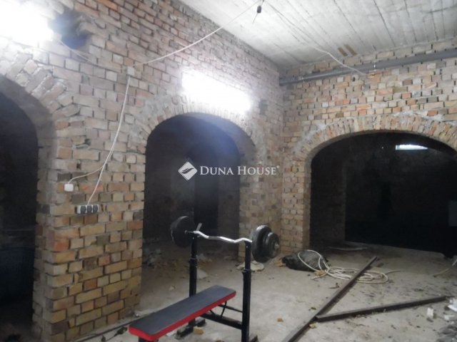 Eladó téglalakás, Budapesten, XXIII. kerületben 55 M Ft