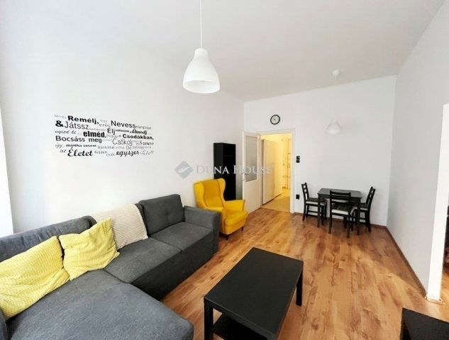 Eladó téglalakás, Budapesten, XIII. kerületben 100.45 M Ft