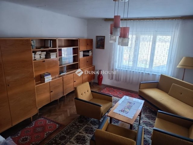 Eladó családi ház, Bodajkon 39.5 M Ft, 2 szobás