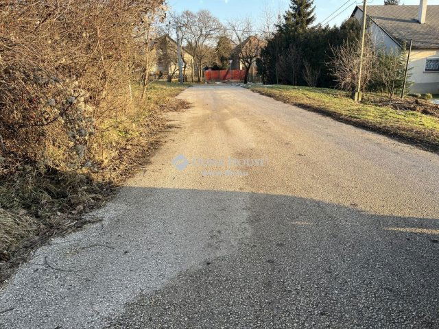 Eladó telek, Tinnyén 22.9 M Ft / költözzbe.hu