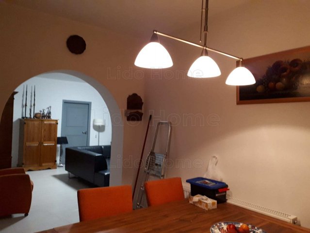 Eladó családi ház, Szőlősgyörökön 90.75 M Ft, 3 szobás