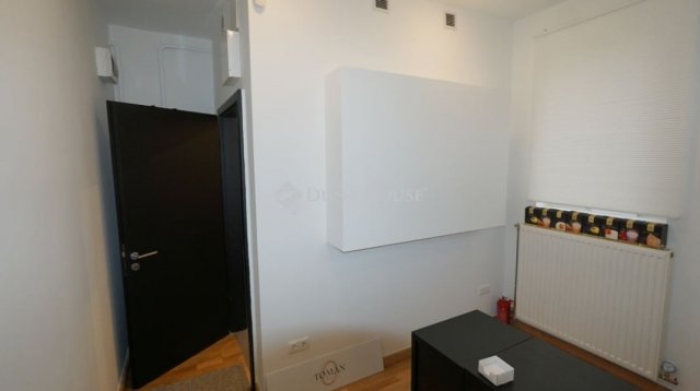 Kiadó üzlethelyiség, Zalaegerszegen 120 E Ft / hó