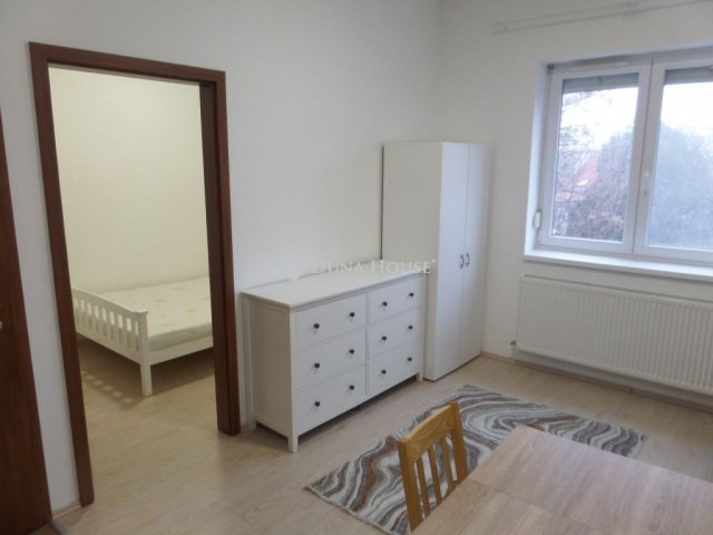 Kiadó téglalakás, albérlet, Nyíregyházán 140 E Ft / hó