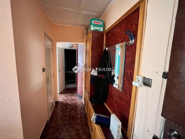 Eladó panellakás, Pécsett, Fülep Lajos utcában 41.9 M Ft