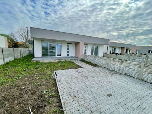 Eladó téglalakás, Hatvanban 41.9 M Ft, 2 szobás