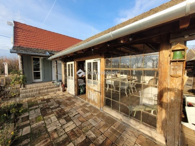 Eladó családi ház, Mohácson 36.9 M Ft, 1 szobás