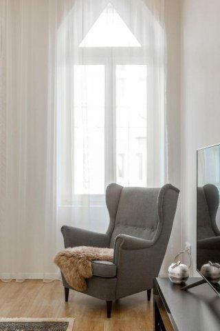 Eladó téglalakás, Budapesten, VI. kerületben, Csengery utcában