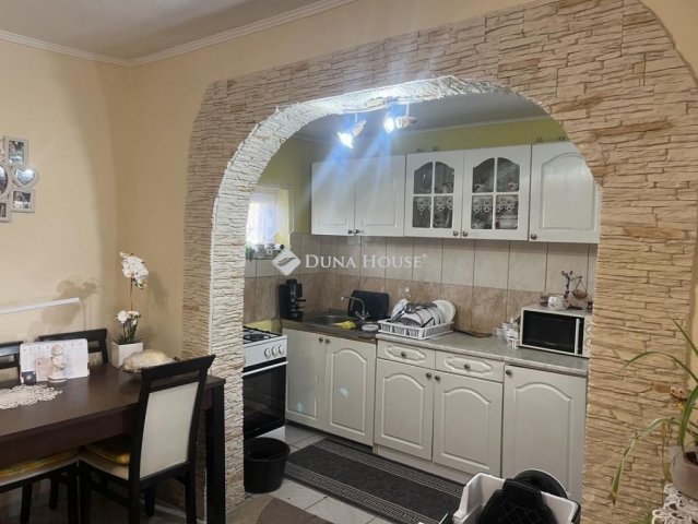 Eladó mezogazdasagi ingatlan, Helvécián 34.8 M Ft, 2 szobás