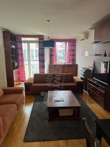 Kiadó téglalakás, albérlet, XII. kerületben, Városmajor utcában