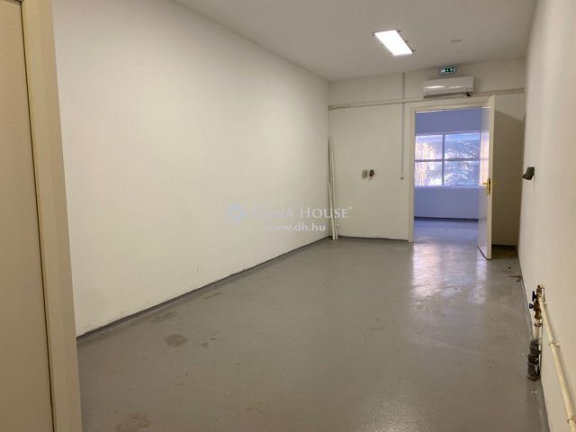 Eladó családi ház, Sződligeten 150 M Ft, 1 szobás