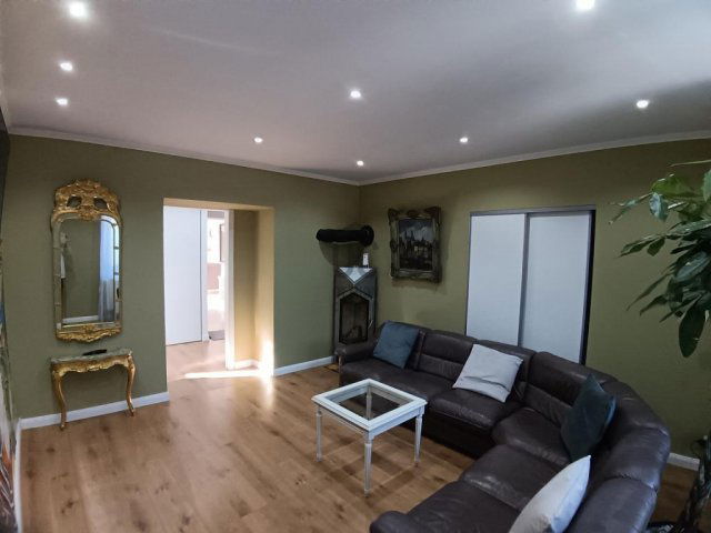 Eladó családi ház, Üllőn 89.99 M Ft, 4 szobás