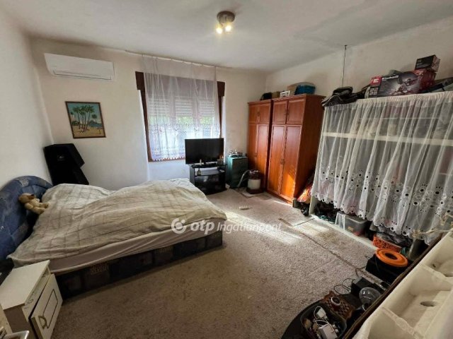 Eladó családi ház, Tápiószelén 19.9 M Ft, 3 szobás