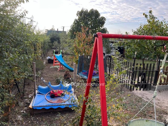 Eladó családi ház, Csóron 120 M Ft, 3 szobás