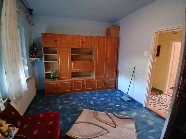 Eladó családi ház, Tápszentmiklóson 58.9 M Ft, 4 szobás