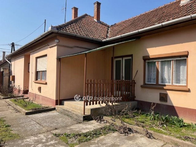 Eladó családi ház, Jánoshalmán 19.9 M Ft, 3 szobás