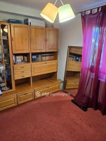 Eladó családi ház, Szaván 37.9 M Ft, 4 szobás