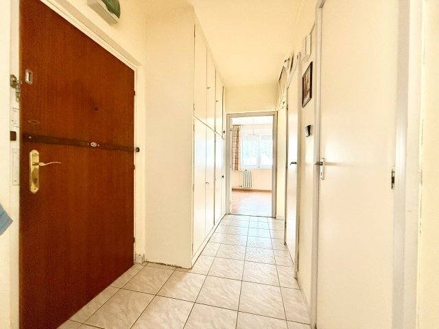 Eladó téglalakás, Szombathelyen, Szent Márton utcában 41.9 M Ft