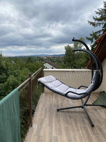 Eladó családi ház, Szentendrén 159 M Ft, 4+1 szobás
